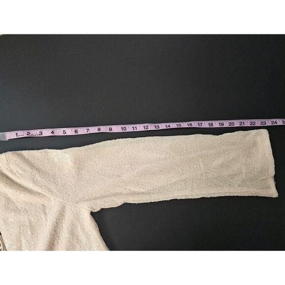 AKIRA Chicago Black Label Champagne Sequin Dress Sz Large Nude - Picture 6 of 6